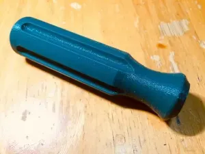 Customizable screwdriver handle