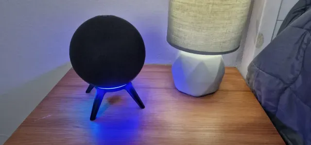 Very cool Alexa Echo Gen 4 Table Stand // Holder V3 — Фото 2 из 7