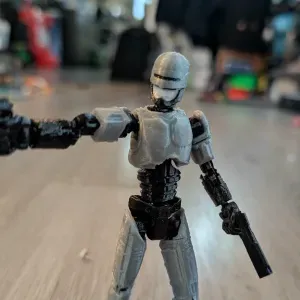 Dummy 13 - Robocop