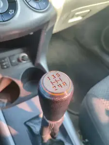 Gear shift lever

RAV4 (XA30)