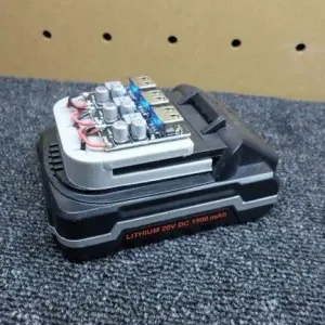 Battery (Terratek) Pack → USB Charger module