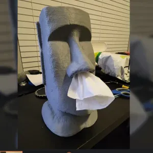 Moai Kleenex Box Dispenser (Small Square Ones)