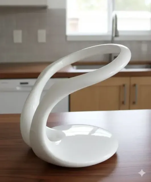 Paper towel holder — Image 2 of 4