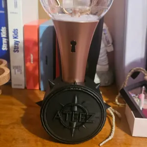 light stick stand