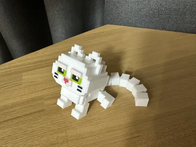 Flexible articulated pixel cat — Фото 7 из 9