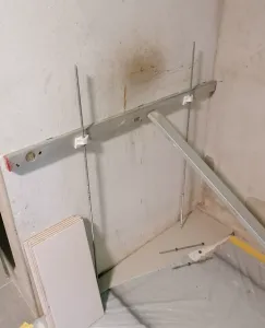 Tile holder tools for real work