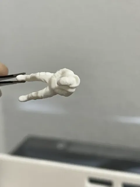 figure_sitting_k2 — Image 5 of 9