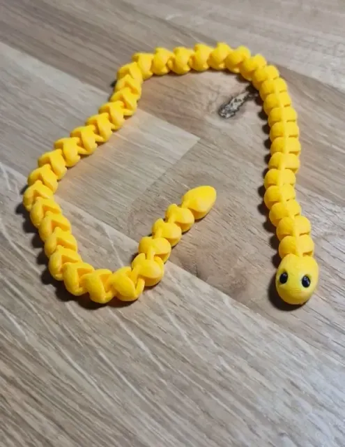 Cute Articulated Snake — Фото 4 из 9