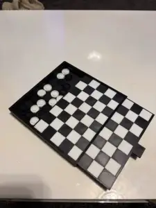 Retro Checkers / Draughts