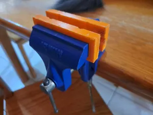 Irwin Mini Vise jaws
