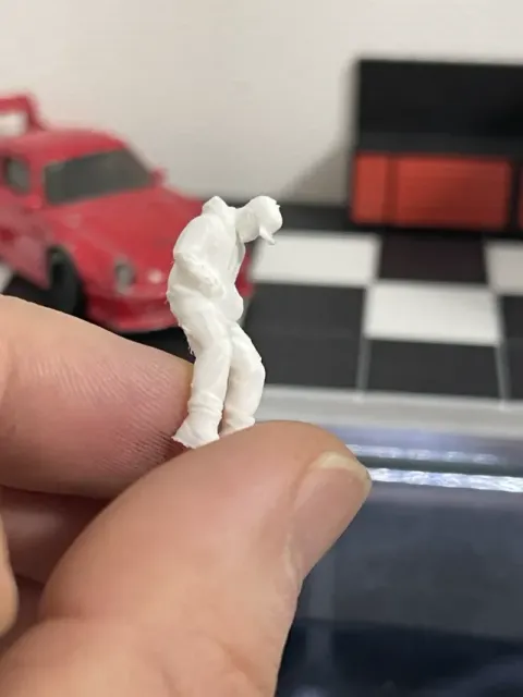 figure_sitting_k2 — Image 4 of 9