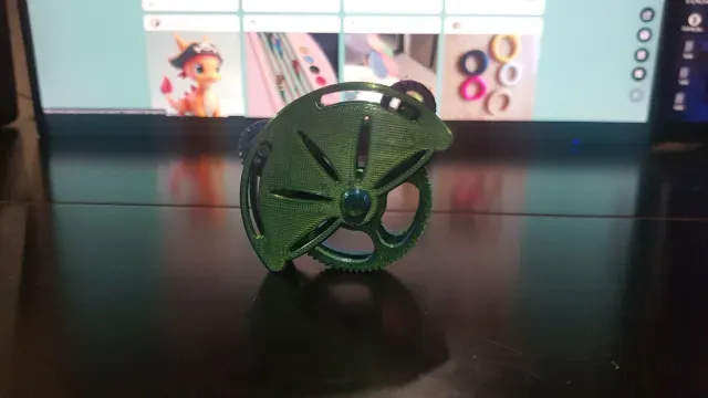 ⚙️⚙️Anti-stress Fidget Gears⚙️⚙️ — Image 2 of 9