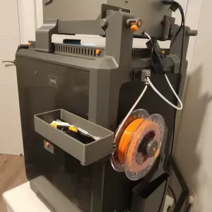 K2 Plus – Tray and Spool Holder