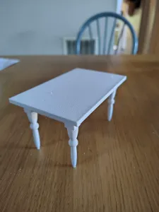 Dollhouse Table 1:12 Scale