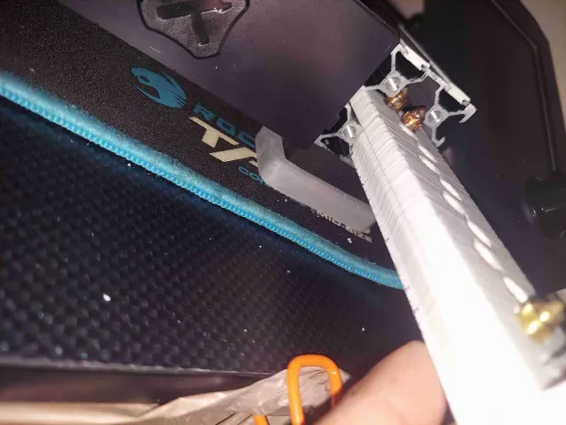 Pull out Nozzle holder for Creality Ender 3 V2 NEO — Image 5 of 8