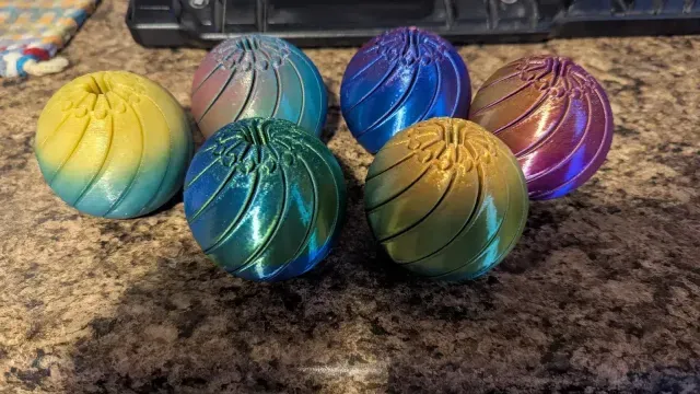 Twist Ball Fidget Toy — Фото 2 из 4