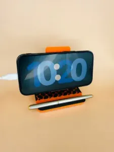 Patterned Phone, Tablet, and Pen Stand