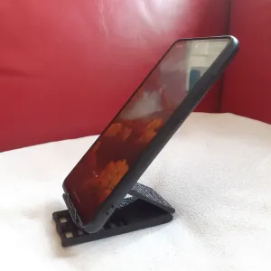 Voronoi Style Phone Holder