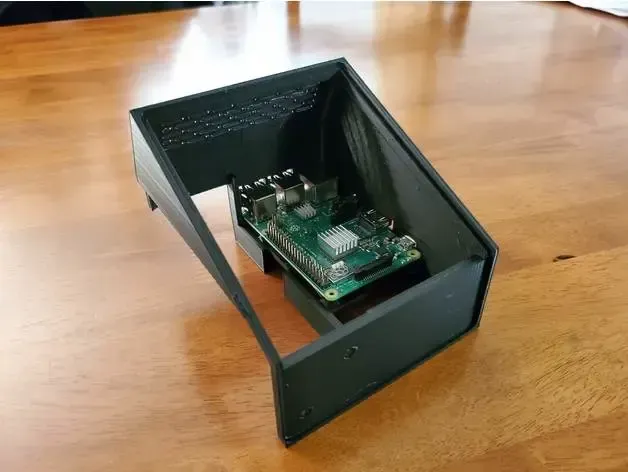 LCD_and_RPi_case — Фото 4 из 7