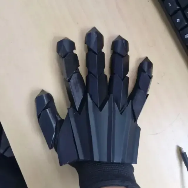 medieval right glove