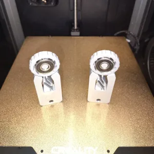 Fidget spinner clicker roller toy skateboard 608 bearing