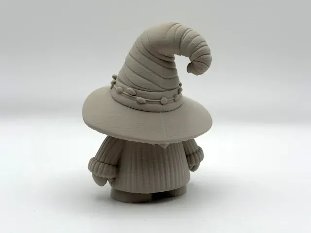 Cute Wizard Gnome — Image 5 of 6