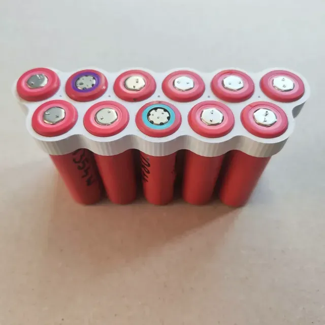 18650 Li-ion Battery Staggered Holder | 11 Cells (6+5 Layout