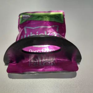 Cat Wet Food Pouches Squeezer