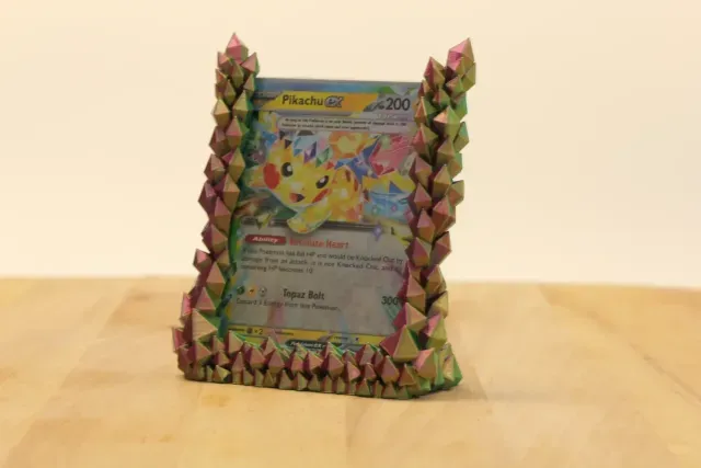 Crystal Trading Card Display Stand — Фото 2 из 6