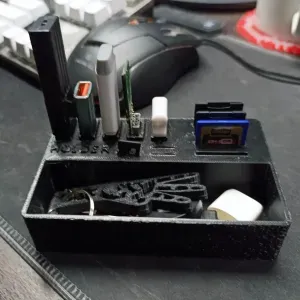 Flash Drive Organizer