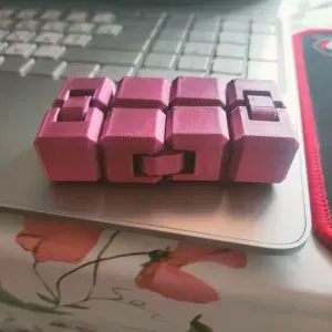 Rhomby Fidget