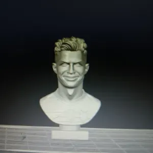 Ronaldo busto