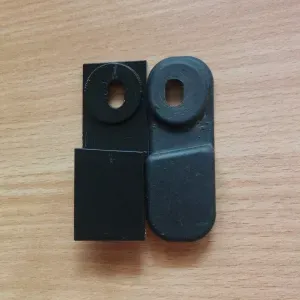 Ford Focus 2 Upper Mudguard Mounting Bracket