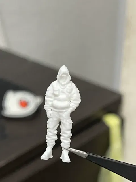 figure_dog — Image 3 of 9