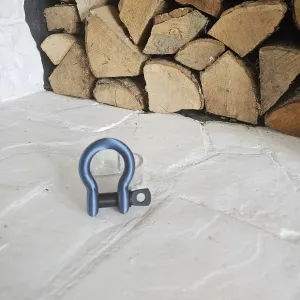 Show shackle or just a shackle