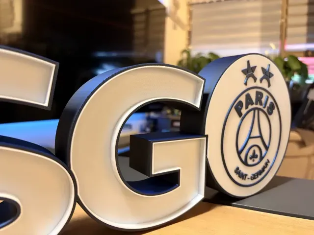 PSG 2026 LED Lamp Paris Saint-Germain — Image 5 of 9