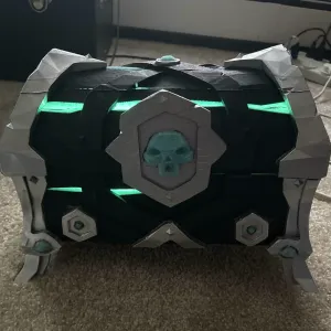 Chest of Legends Sea of Thieves -- Athena Chest