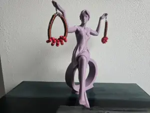 Earring Holder - Elegant Sitting Lady
