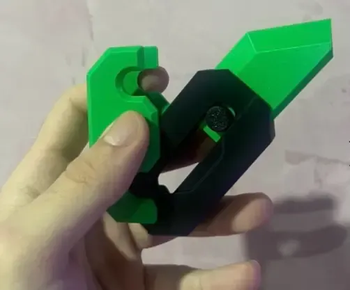 Gravity Knife — Image 6 of 9