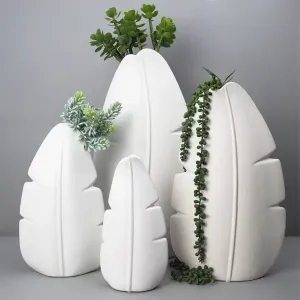Tropic Leaf Vase