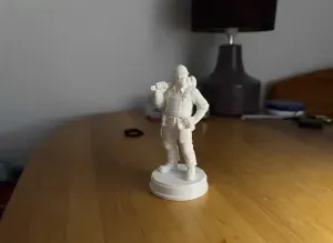 Engineer – Team Fortress 2 Character Figurine