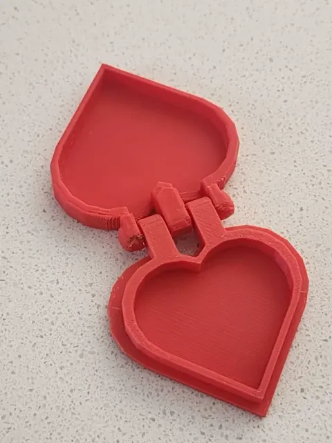 Heart Locker Box — Image 2 of 3