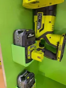 5AH RYOBI BATTERY HOLDER