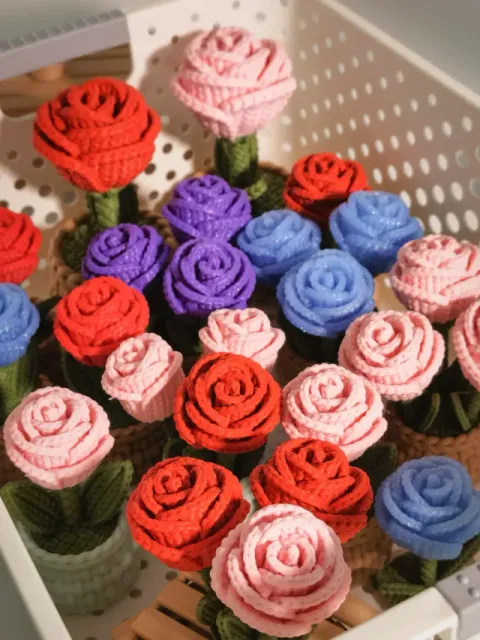 Knitted Rose Ornament | Threaded Assembly | Support-Free & Easy to Print — Image 4 of 9