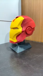 No AMS | Mini Iron Man Helmet Desk Toy with Display Stand