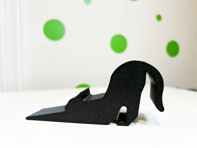 Cat door stopper — Image 2 of 2