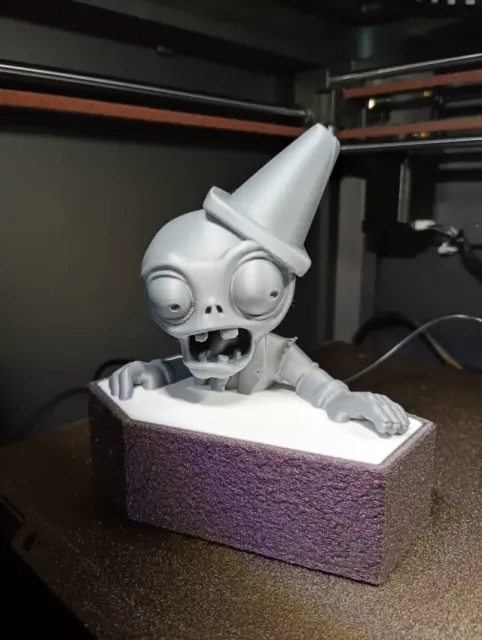 PVZ Plants vs Zombie Character Zombie Lamp — Image 4 of 9