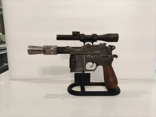 Han Solo DL-44 Blaster - A New Hope Version — Фото 4 из 9