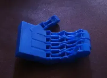Robot hand. — Image 2 of 4