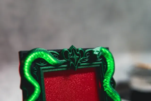 The Serpent LED MagicRelief Frame - 100 x 150 — Фото 5 из 9